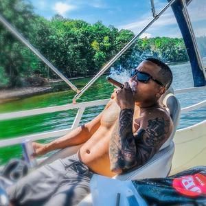 Meet your Posher, Andrew